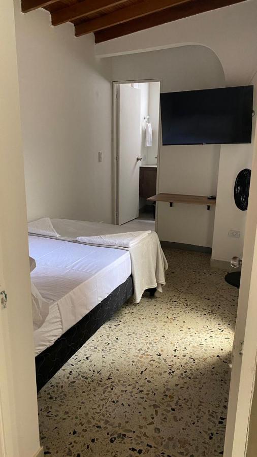 Aparta Hotel Mediterraneo Estadio Medellin Ngoại thất bức ảnh