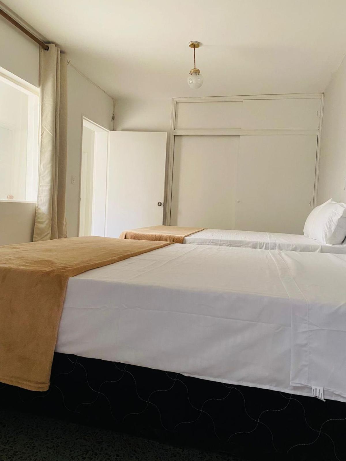 Aparta Hotel Mediterraneo Estadio Medellin Phòng bức ảnh